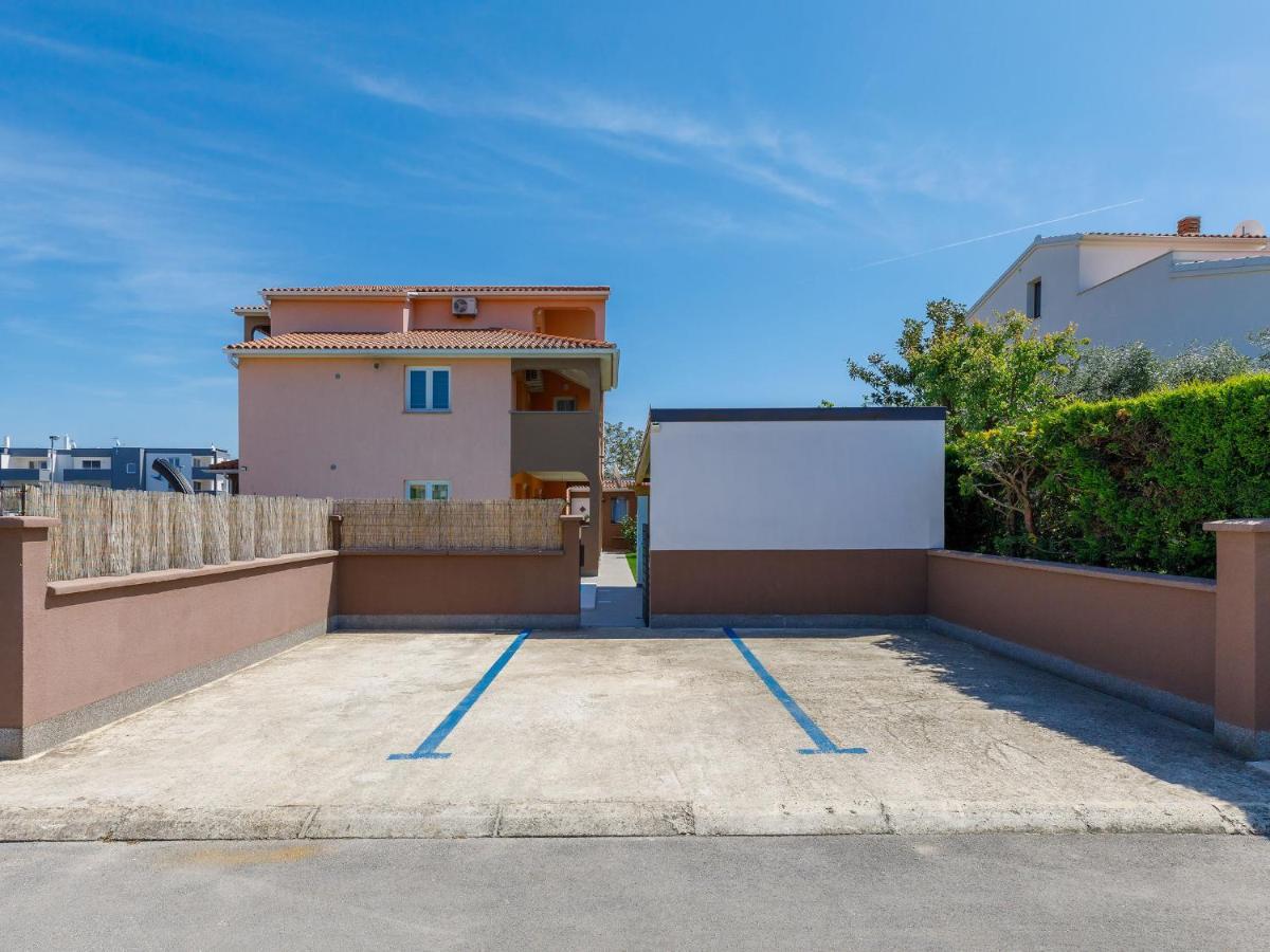 Holiday Home House Eric&Paolo By Interhome Pola Esterno foto