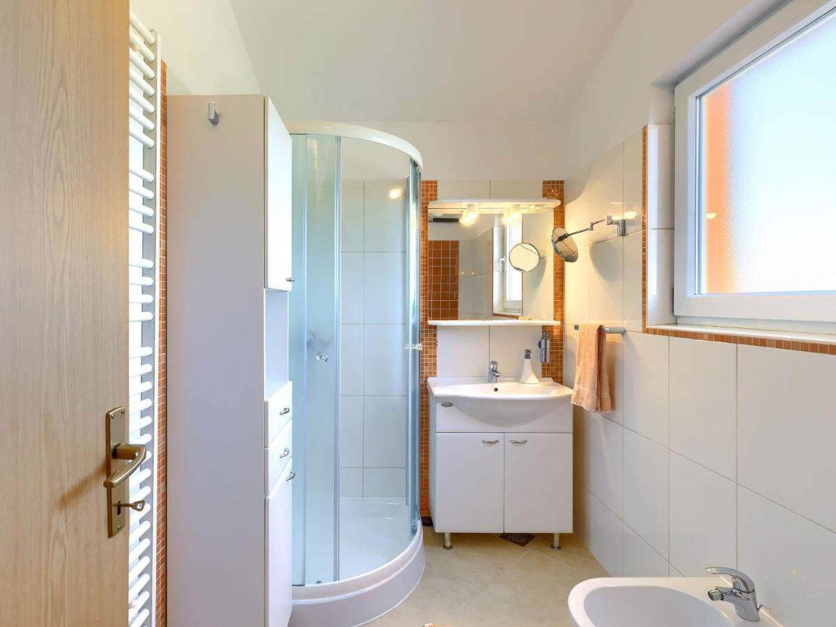 Holiday Home House Eric&Paolo By Interhome Pola Esterno foto